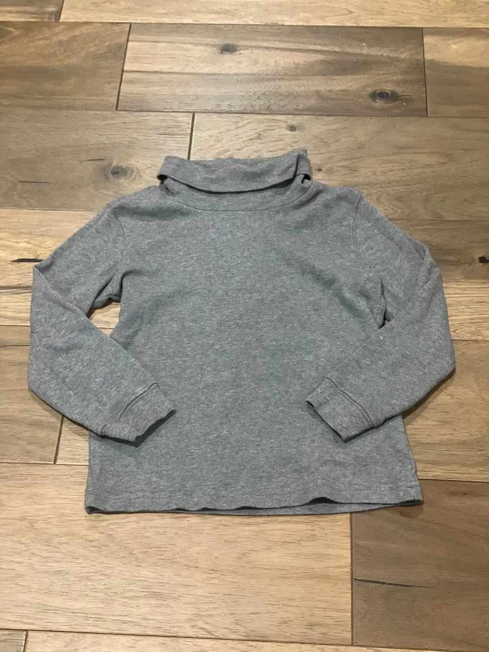 Carter's Kid Gray Turtleneck Knit Shirt Size 5/5A